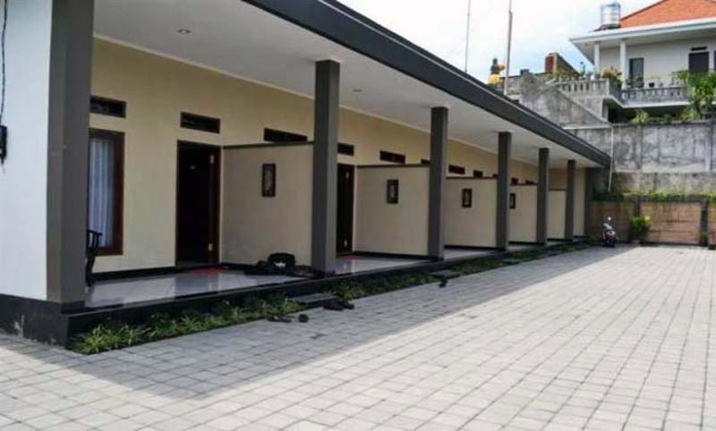 Nyaman di Jantung Kota: Kost Putri Bp. Kwatman, Penginapan Cilacap yang Menyatu dengan Kehidupan Lokal